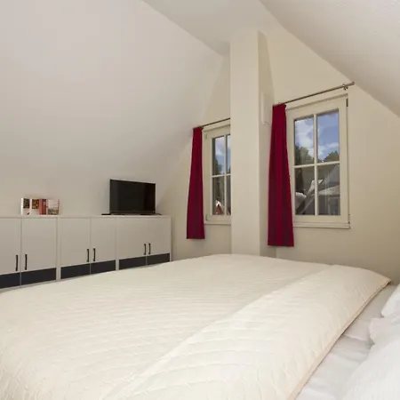 Haus Ostseesonne Haus - Terrasse, Garten, Sauna * Klein Gelm